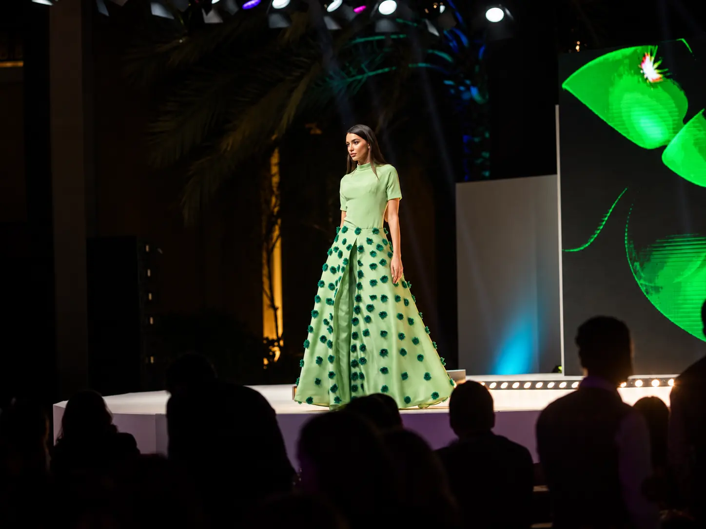 Sima Collezione runway look